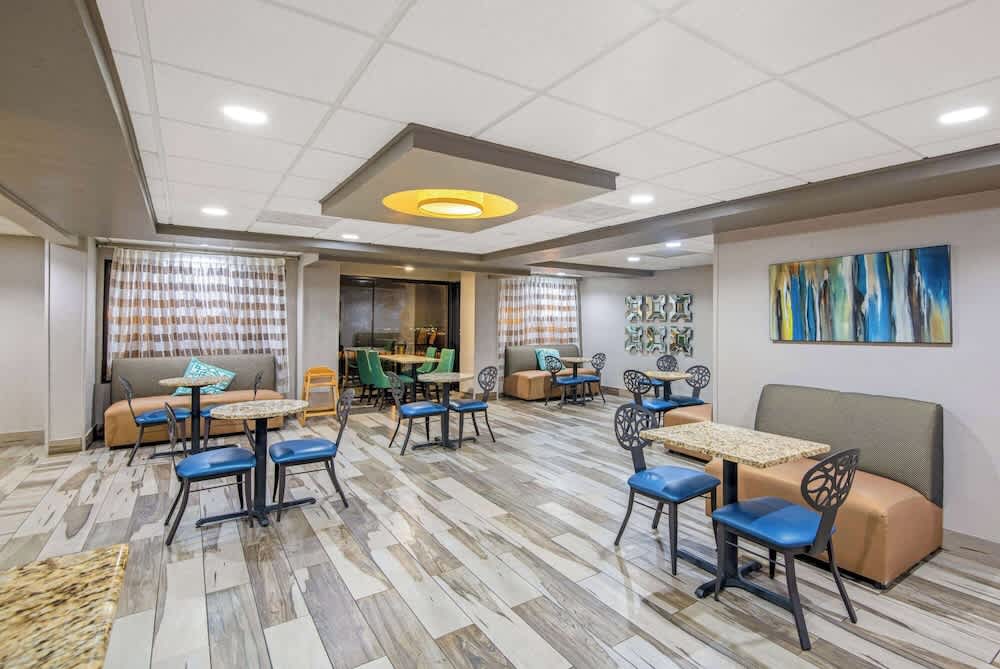 La Quinta by Wyndham Denison - North Lake Texoma 2