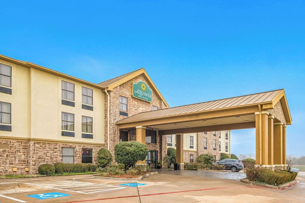 La Quinta by Wyndham Denison - North Lake Texoma 1