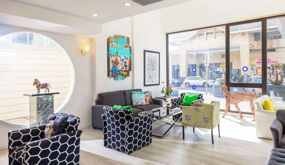 Best Western Regency Suites 5