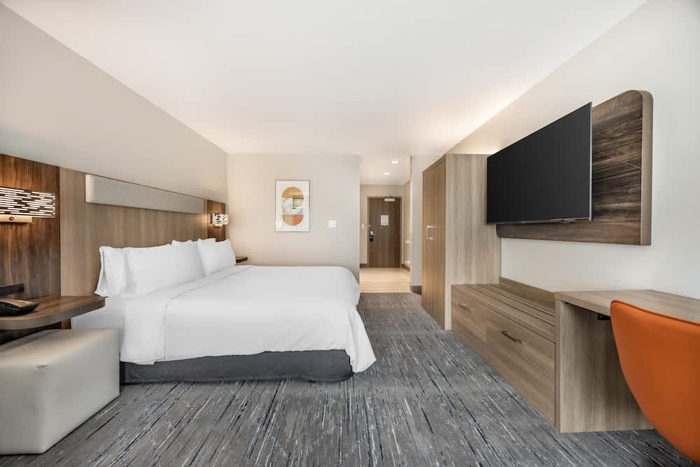Holiday Inn Express & Suites Nashville West End - Univ Area by IHG 4