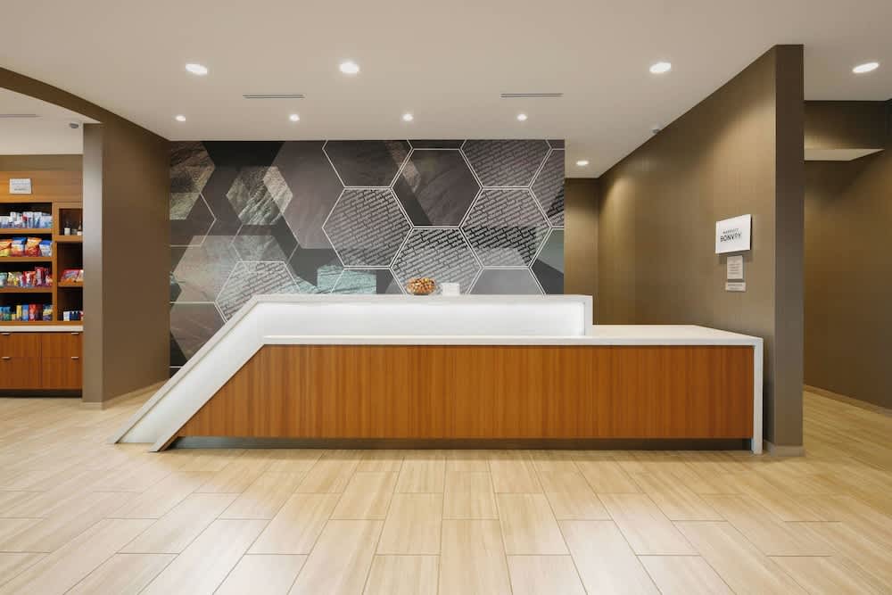 SpringHill Suites Dallas DFW Airport South/CentrePort 2
