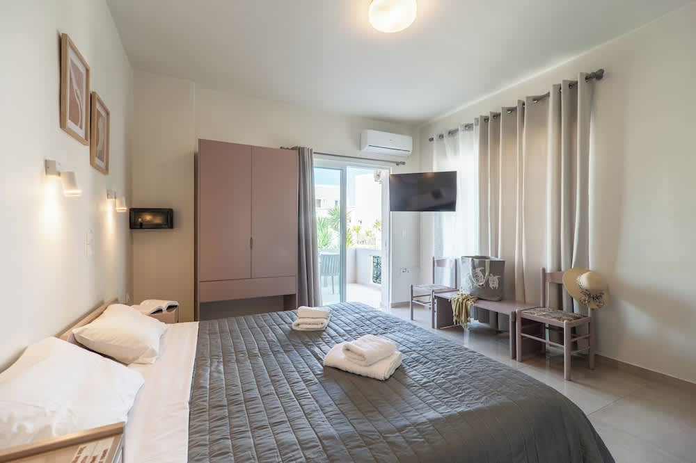 Rhoe Seaside Apartments 2