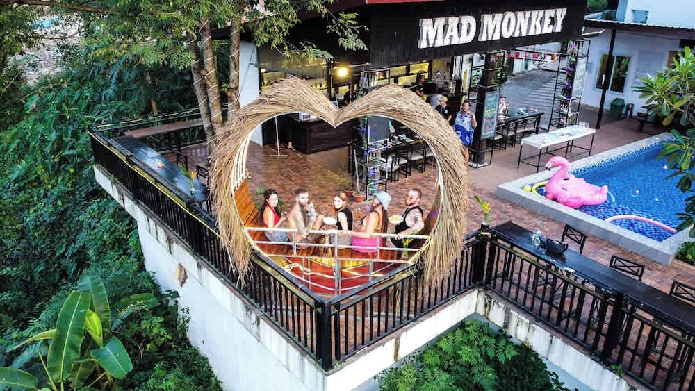 Mad Monkey Vang Vieng 1
