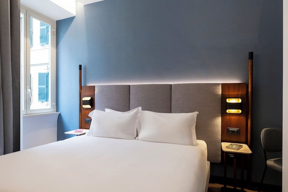 Boutique Hotel Piedra Rome City Centre 4