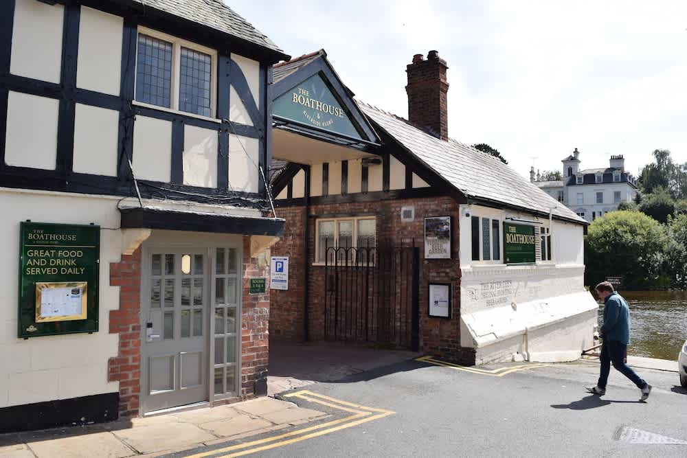 The Boathouse Inn & Riverside Rooms 2