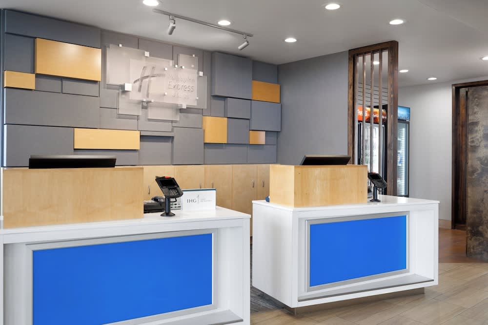 Holiday Inn Express & Suites WEST MEMPHIS by IHG 2