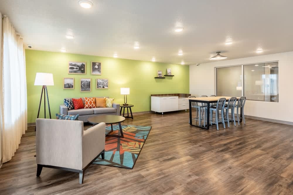 WoodSpring Suites South Brunswick - Princeton 3