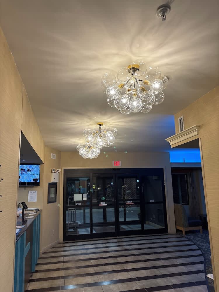 Best Western Plus Glen Allen Inn 2