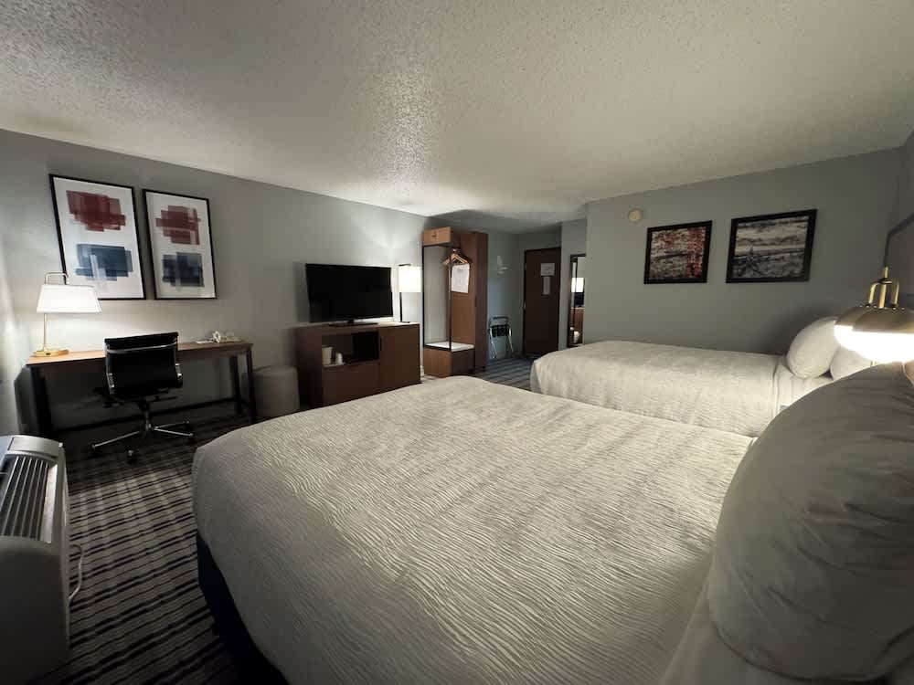 AmericInn by Wyndham Plymouth 1