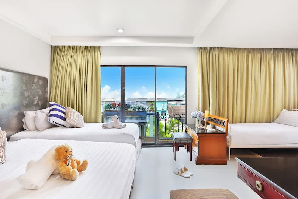 Diamond City Hotel 1
