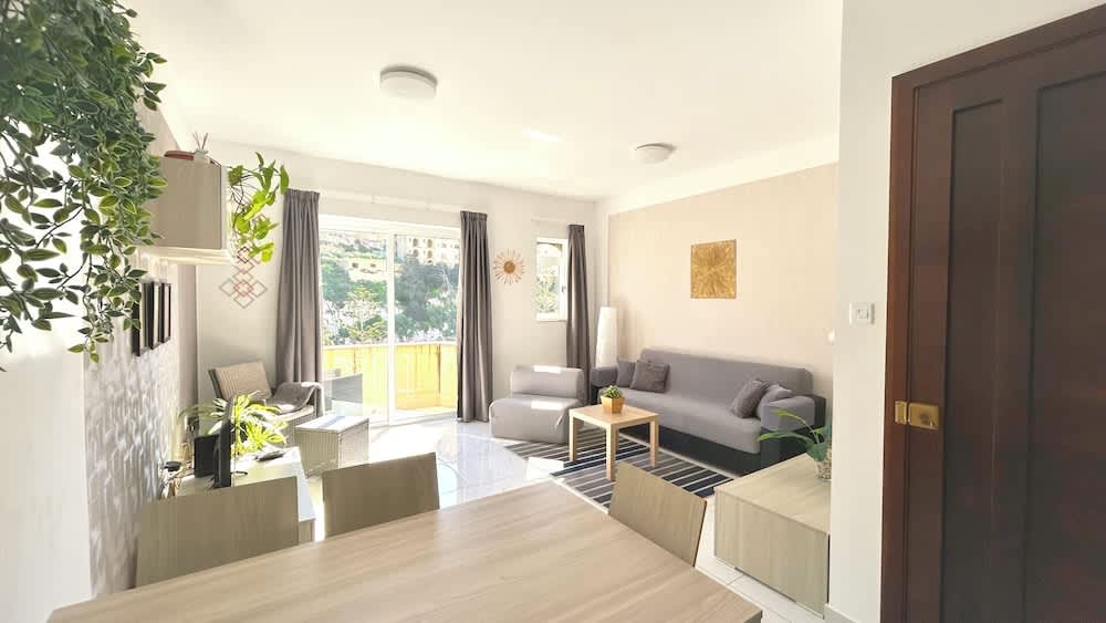 Arzella Apartments Xlendi Stylish Stay Near Beach Local Eats 2