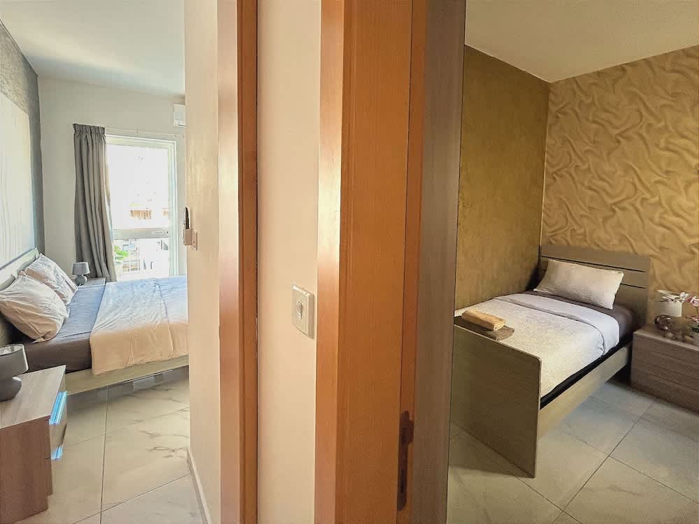 Arzella Apartments Xlendi Stylish Stay Near Beach Local Eats 4