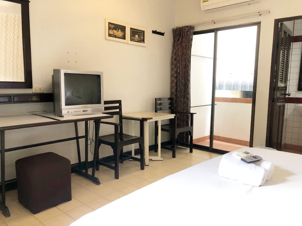 Sutus Court 7 1
