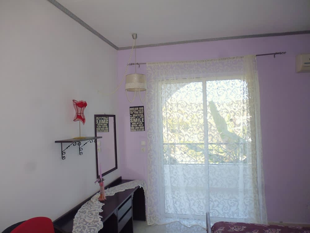 Farkia Exclusive Studios 4