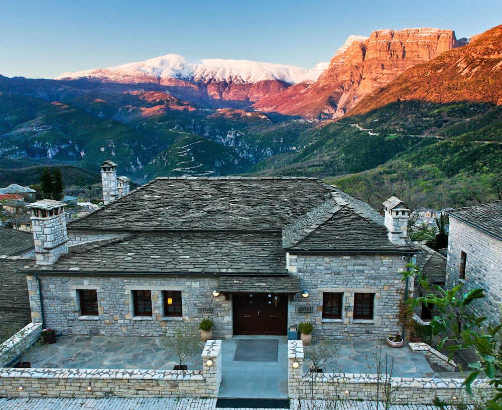 Aristi Mountain Resort 1