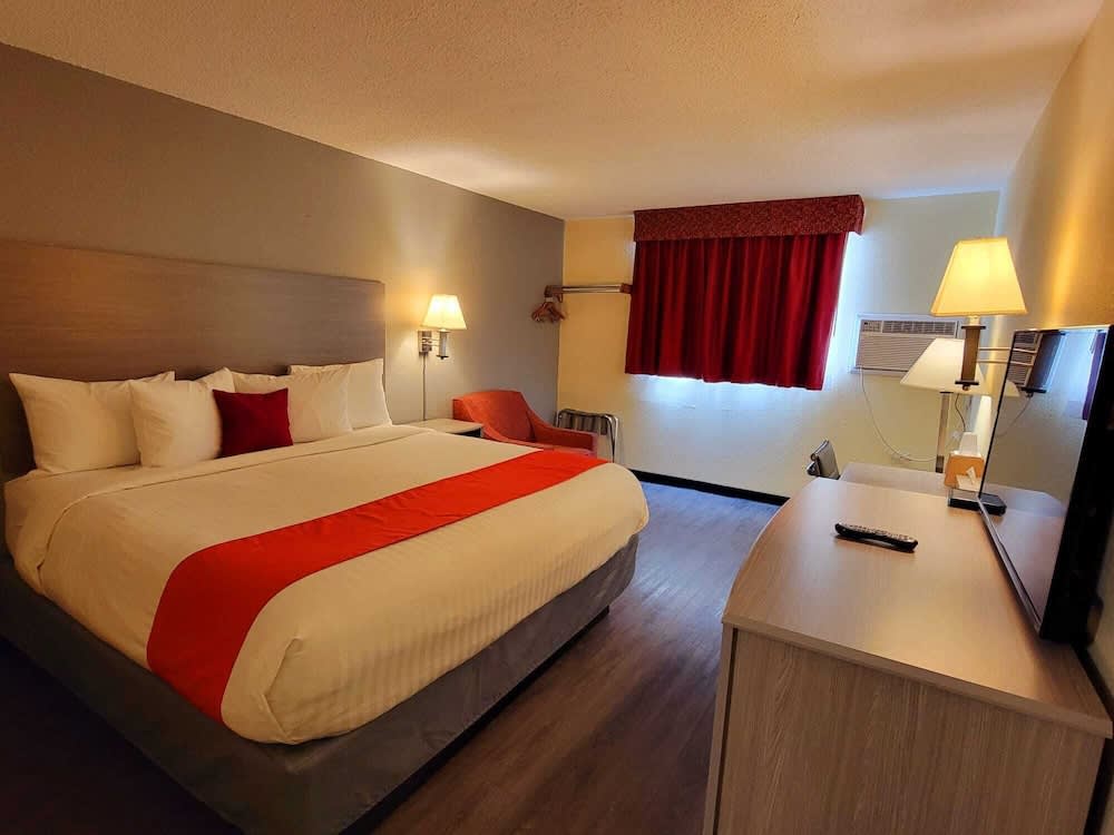 Rockview Hotel Castle Rock Downtown 3