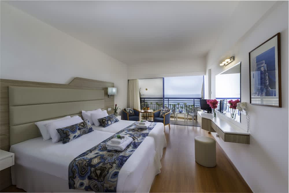 Ascos Coral Beach Hotel 5