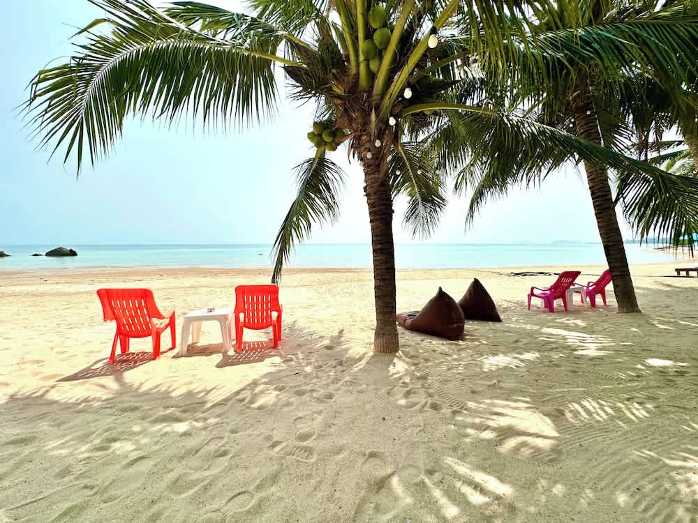 The Scenery Beach Resort 1