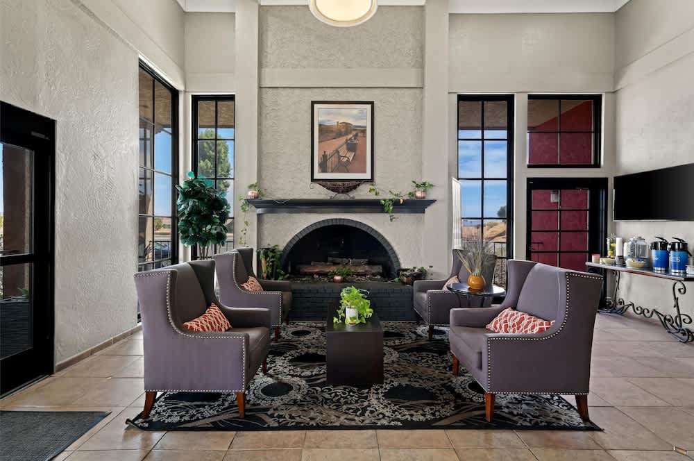Best Western Desert Villa Inn 2