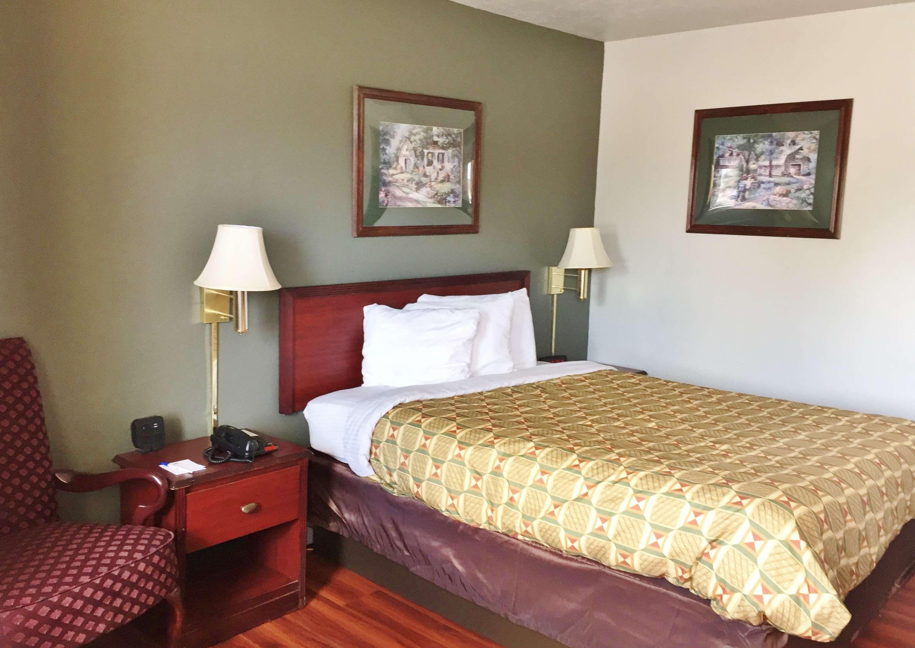 Americas Best Value Inn Norman/University Oklahoma 5