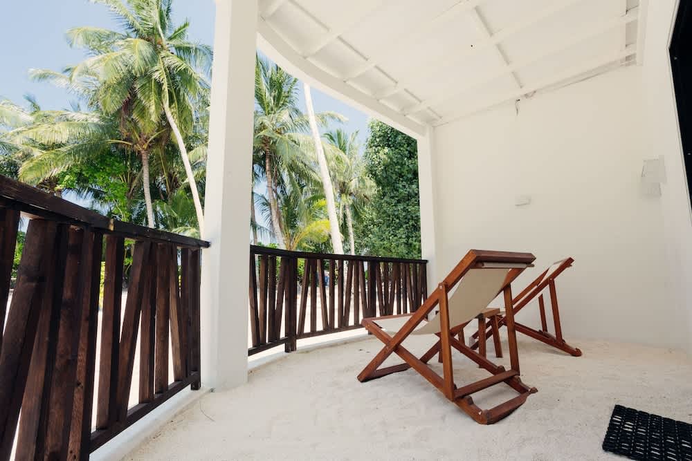 Azul Retreat 1