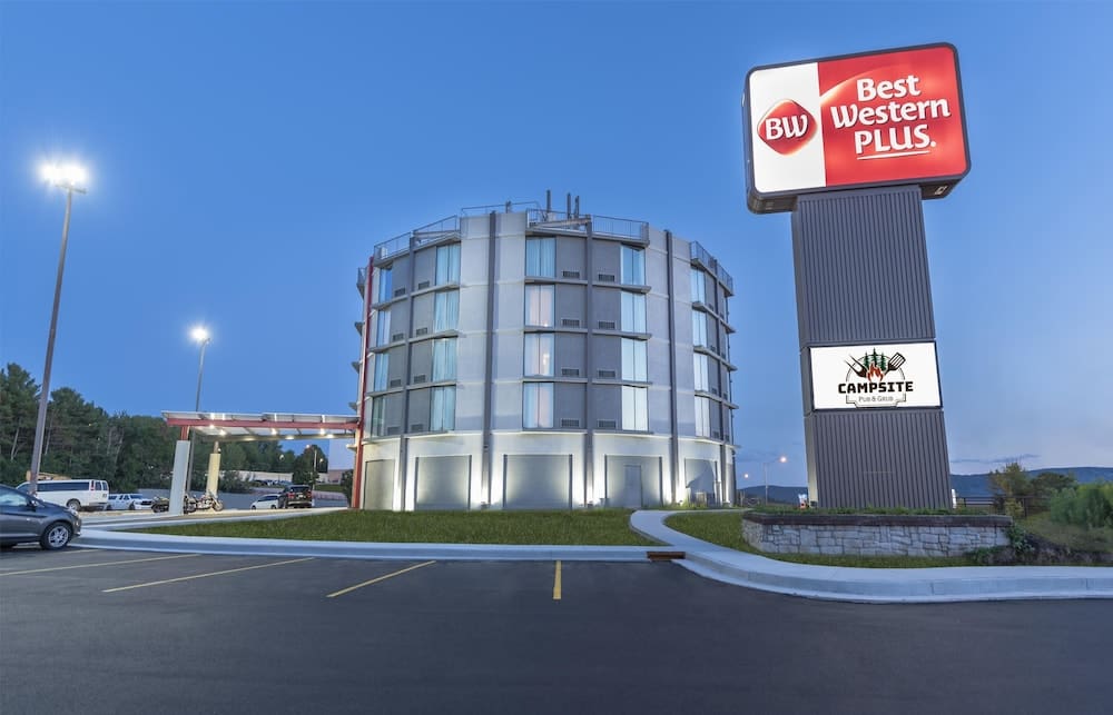 Best Western Plus Wausau Tower Inn 1