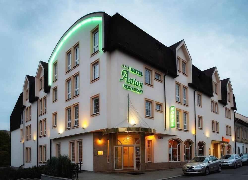 Hotel Avion 1