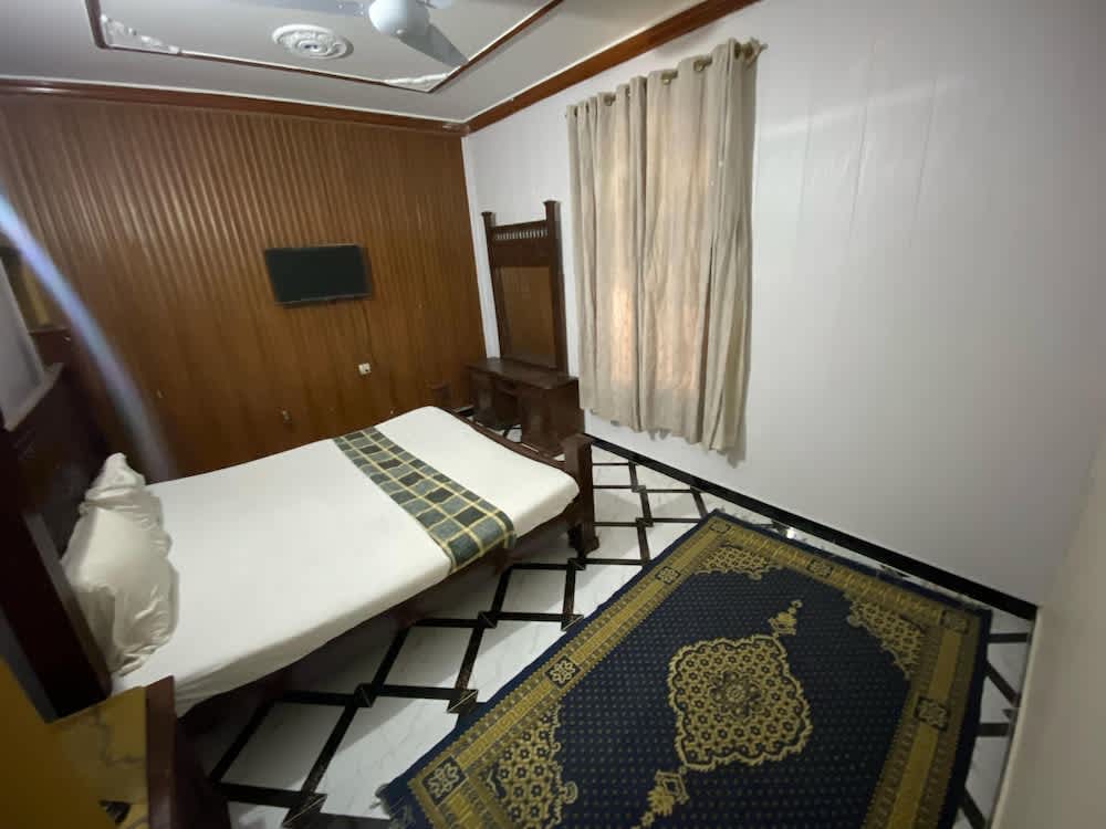 Luxury Guest House 2