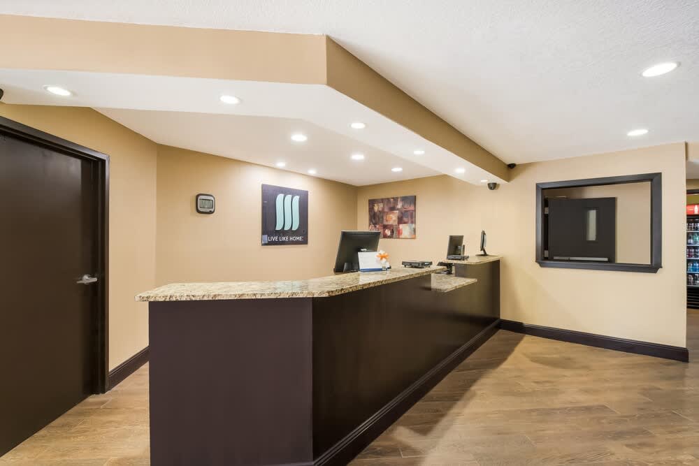 MainStay Suites Chattanooga Hamilton Place 1