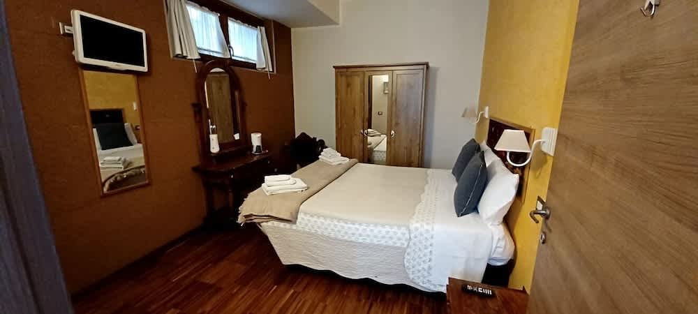 Aurelia Garden Gold B&B 3