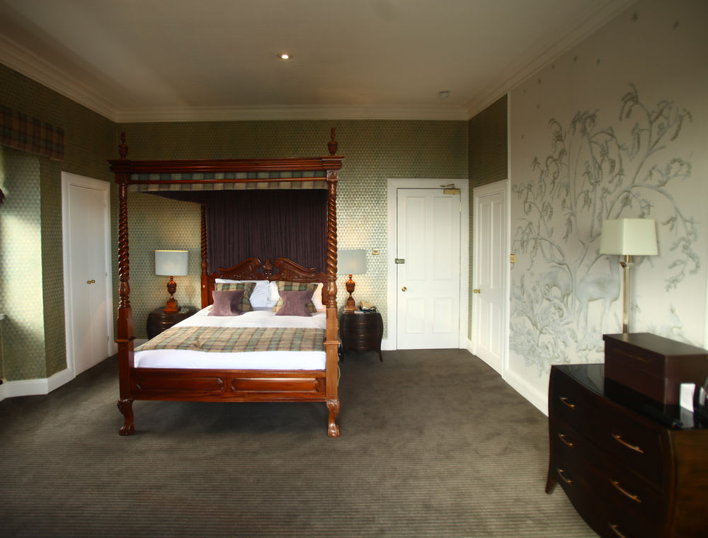 Old Manor Hotel 1