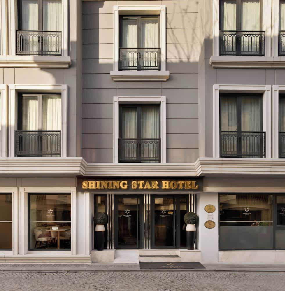 Shining Star Hotel 1