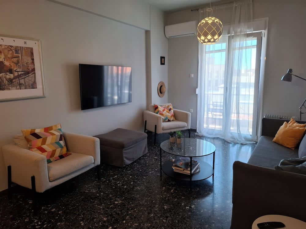 City Vibes Apartment At City Center With View to Snt Titos Cathedral 1