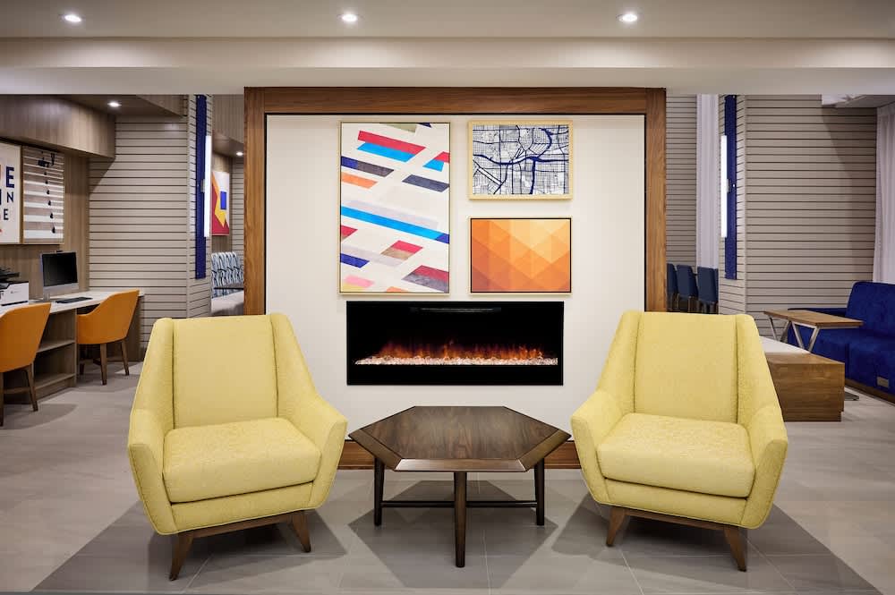 Holiday Inn Express & Suites KITCHENER SOUTHEAST by IHG 2