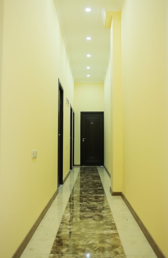 Red Hotel Yerevan Center 2