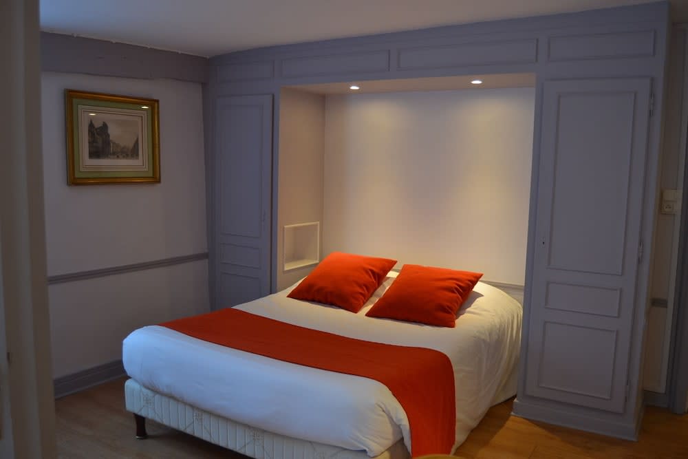 Brit Hotel Comtes De Champagne - Troyes Centre Historique 5