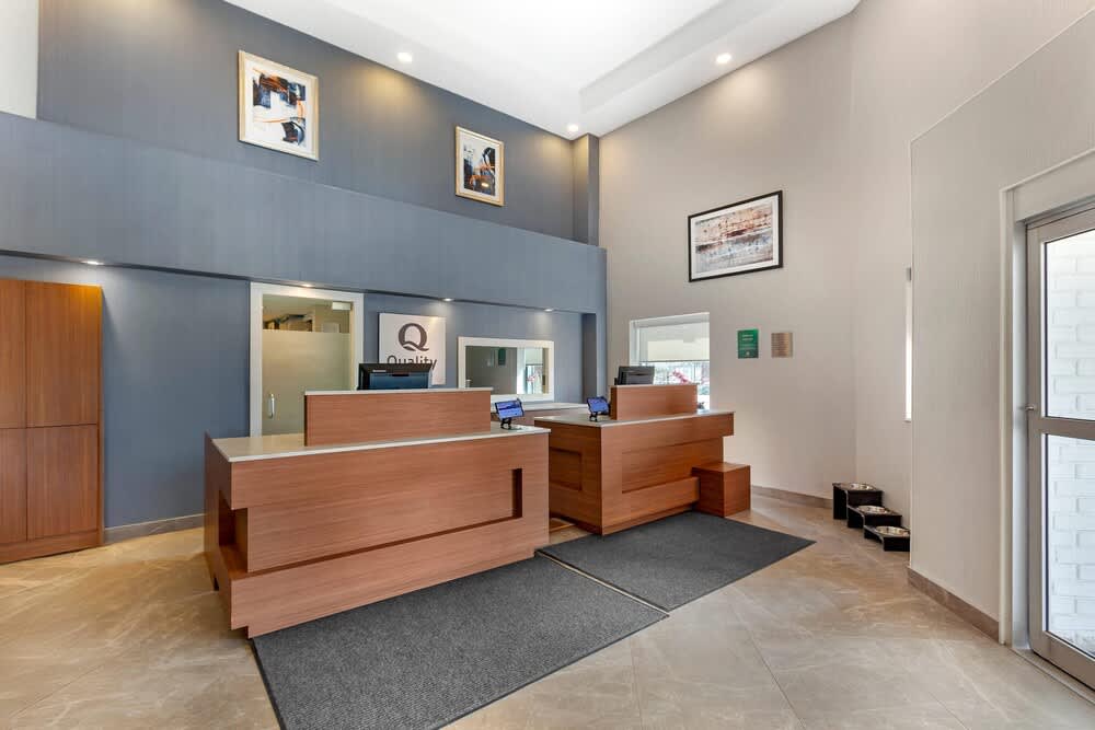 Quality Suites 1