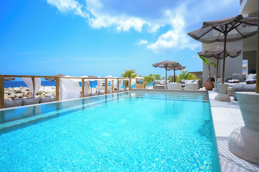 Art Hotel Curacao - Luxury Adults Only 1