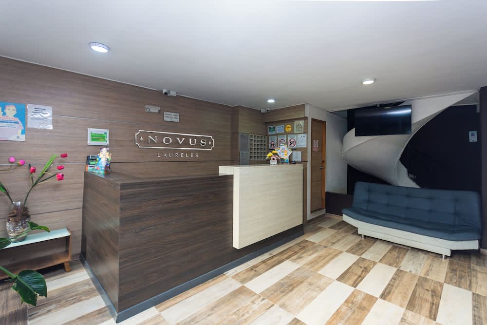 Novus Laureles 2