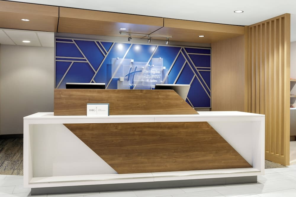 Holiday Inn Express & Suites CLEVELAND-STREETSBORO by IHG 1