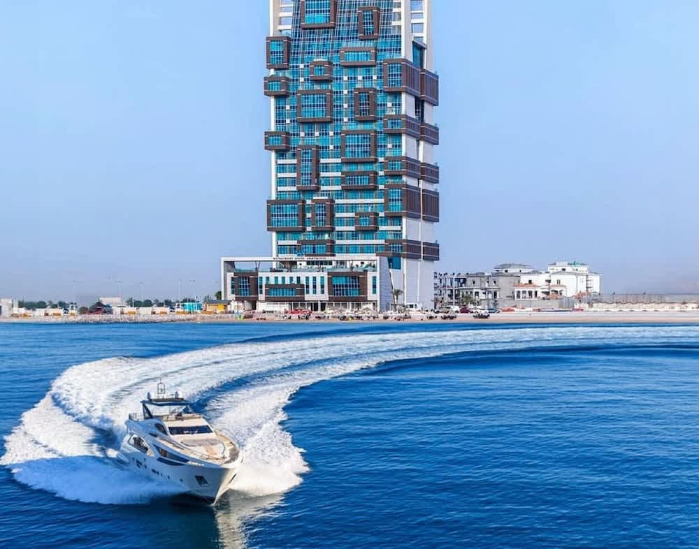 WATERFRONT HOTEL APARTMENT 1