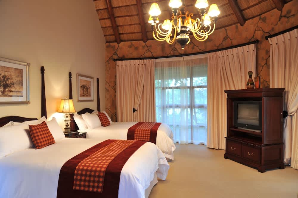 Summerfield Botanical Garden & Exclusive Resort 2