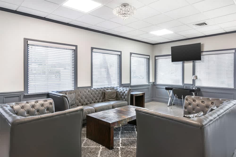 Best Western Central Inn 2