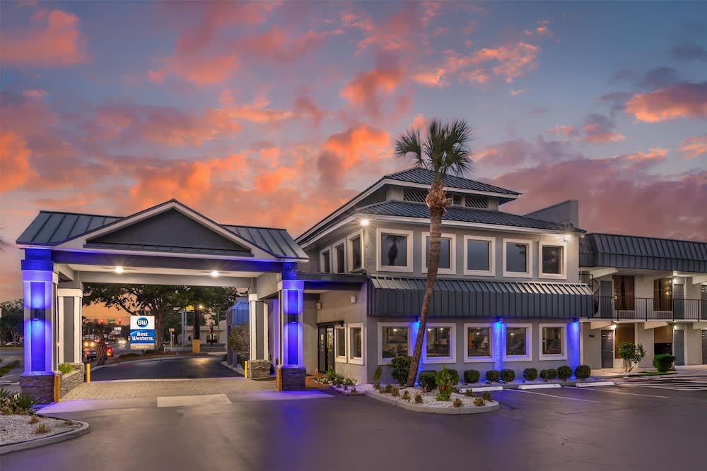 Best Western Central Inn 1