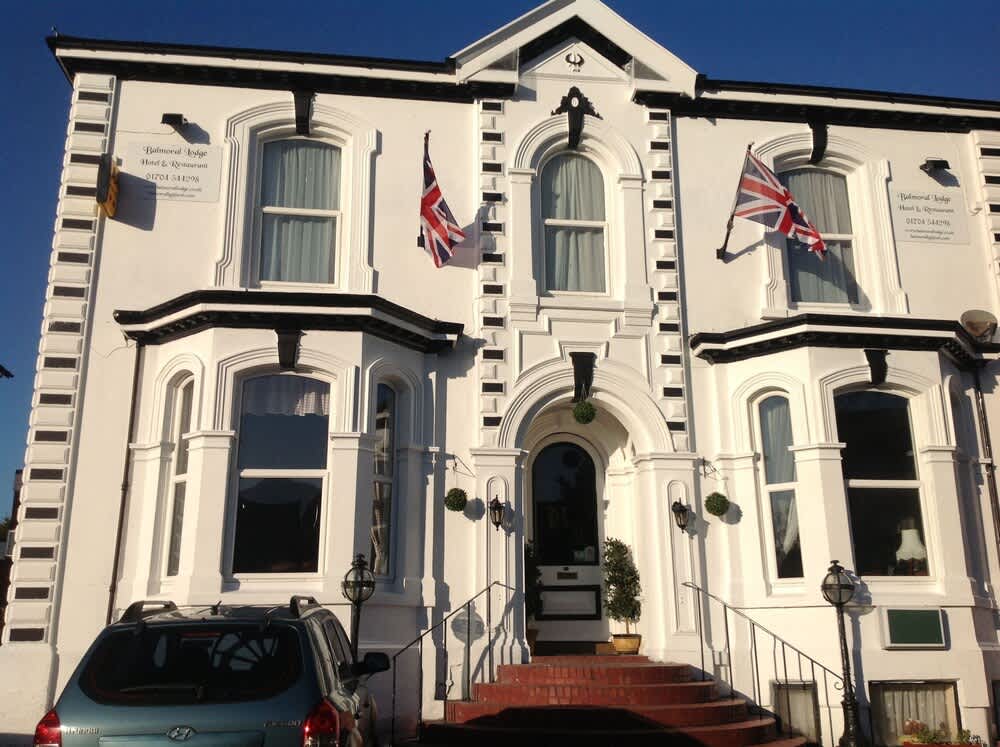 Balmoral Lodge Hotel 1