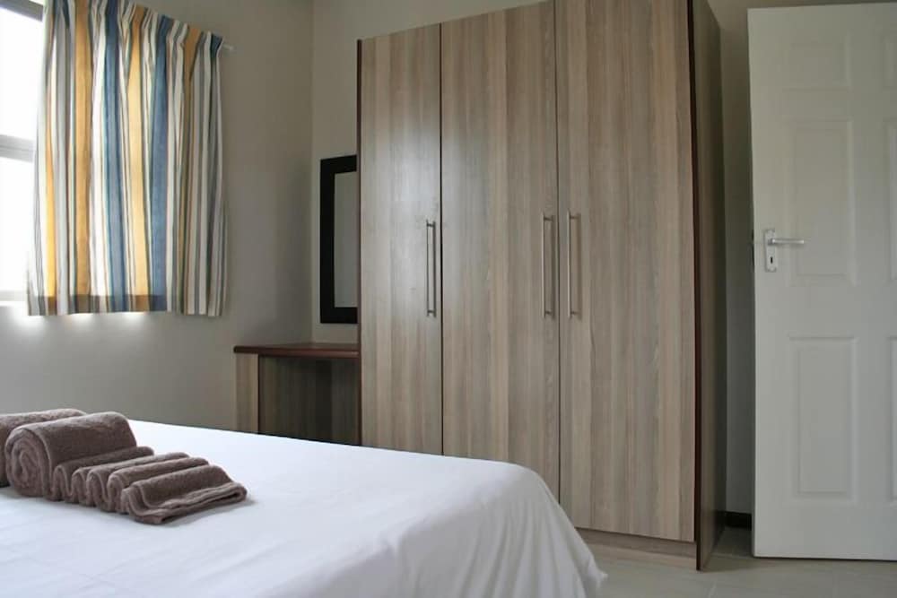 Lagoon Chalets 2