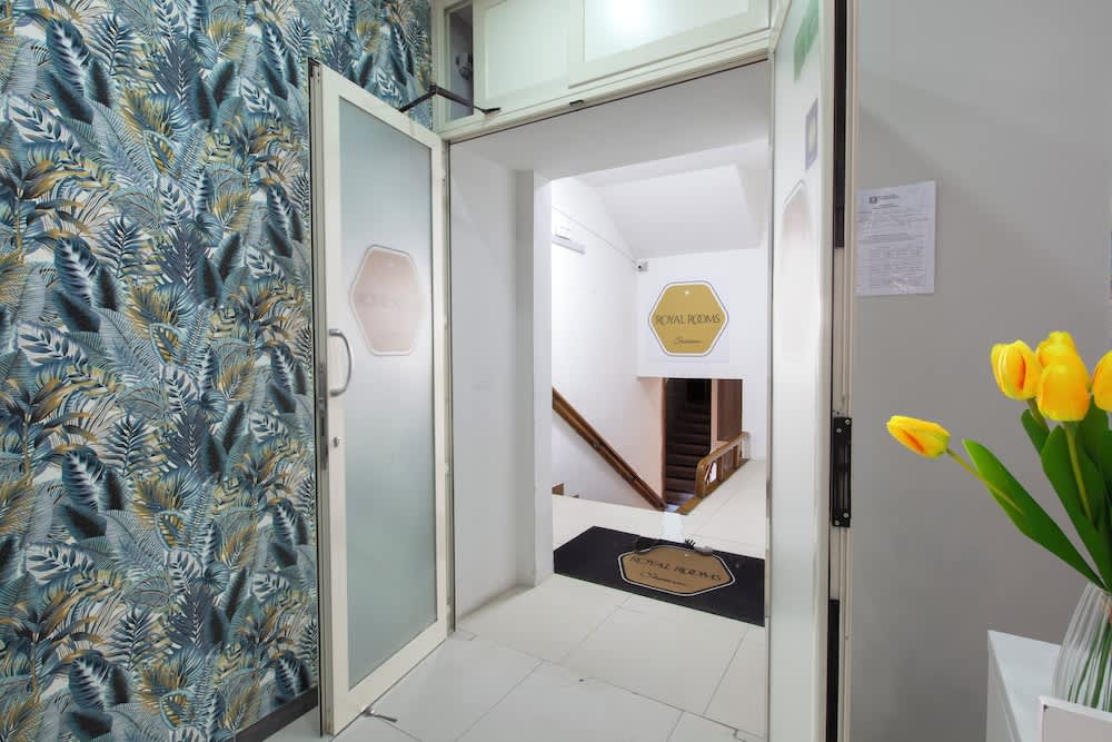 ROYAL ROOMS STATION NAPOLI 1