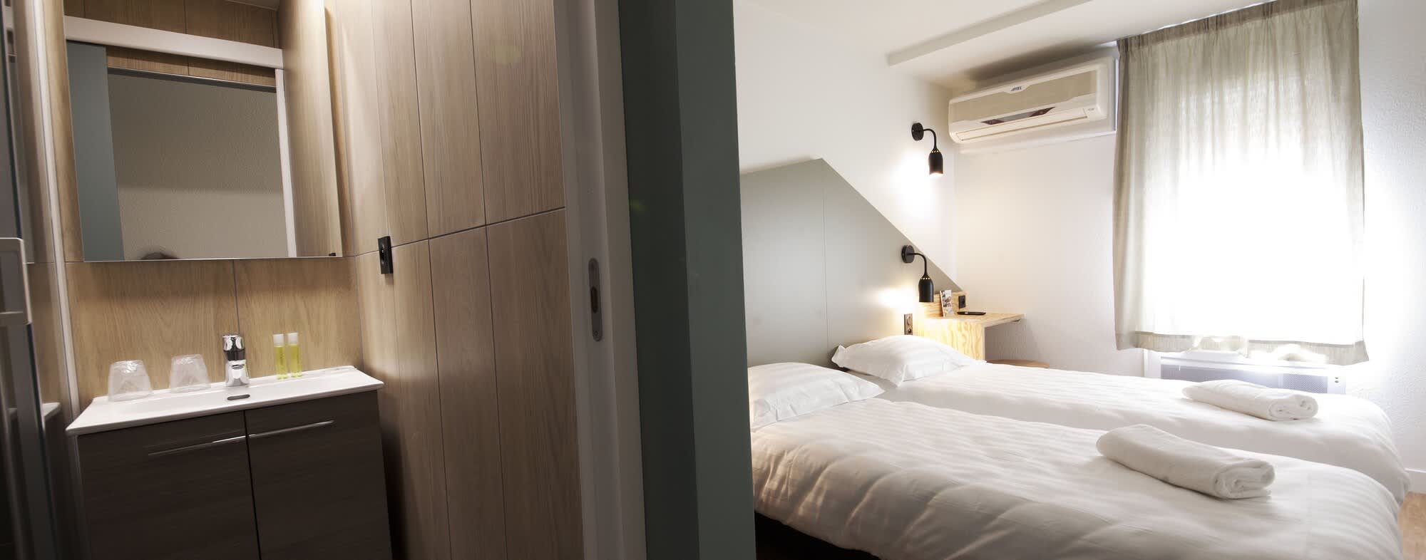 Brit Hotel Arverne - Clermont Sud 1