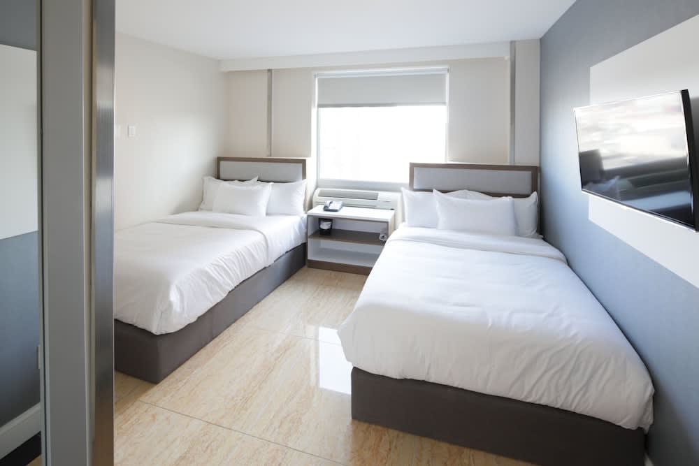 Mayfair Inn and Suites 4