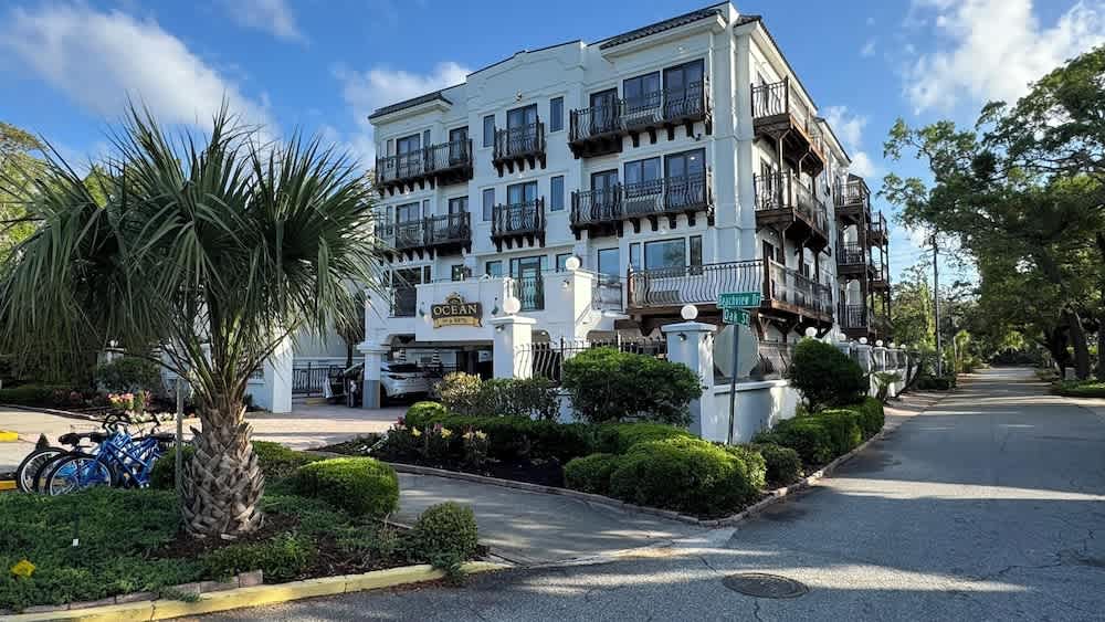 Ocean Inn & Suites 1